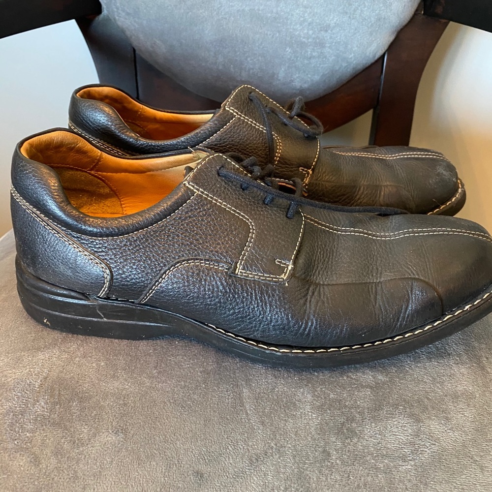 Johnston & Murphy Shiled Bicycle Toe Oxford